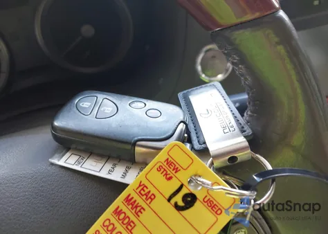 2011 Lexus Es 350 z USA, uszkodzony, nr VIN JTHBK1EG3B2442386